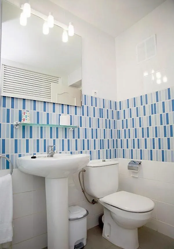 Hotel Nou Rocamar Sant Carlos de la Ràpita 2*,  Spagna